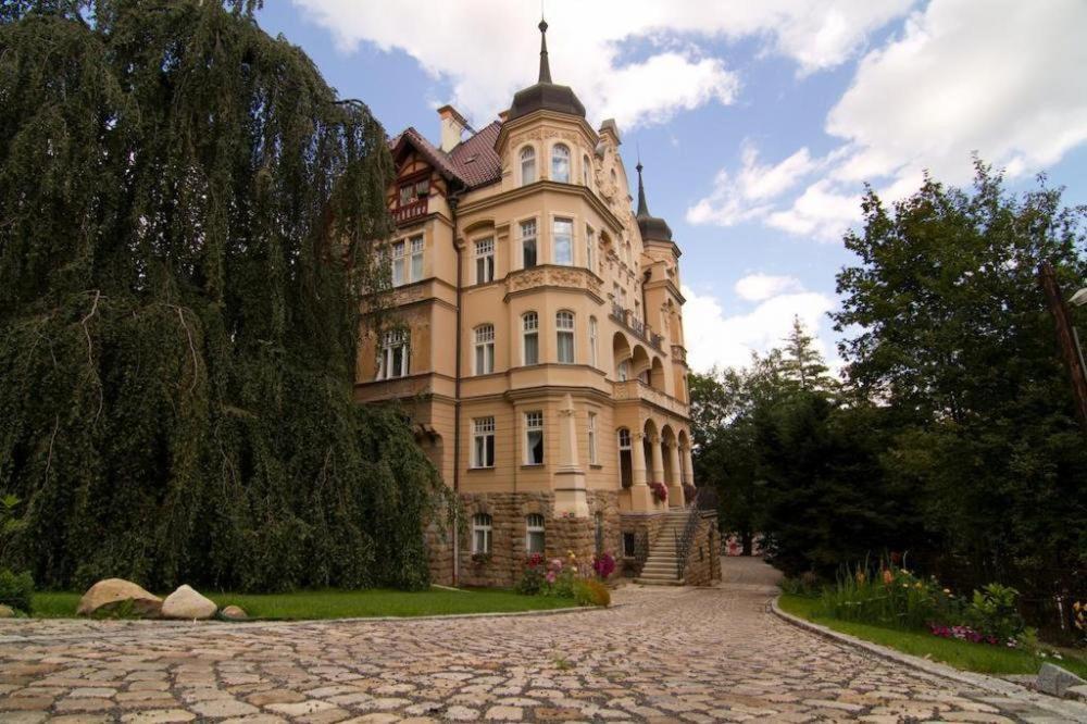 Apartmany Vila Liberty Karlovy Vary Kültér fotó